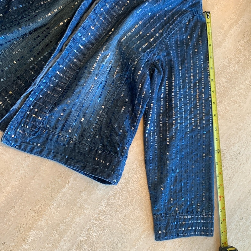 ❌SOLD ❌ CHICO’s denim jack - Picture 8 of 17